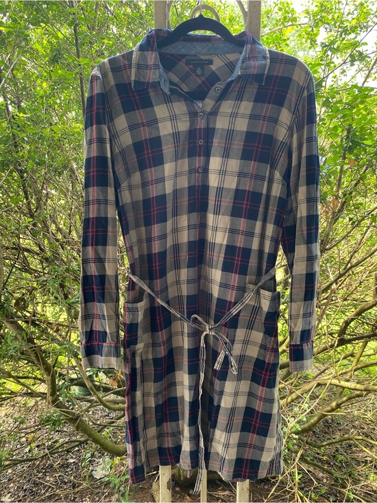 Tommy Hilfiger Dresses & Skirts - Tommy Hilfiger Plaid Button-Front Shirt Dress with Tie Waist